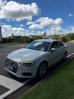 AUDI A3 1.4 TFSI FLEX SEDAN PRESTIGE PLUS TIPTRONIC